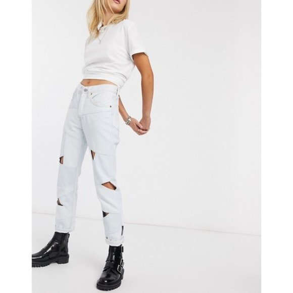 Levi's 501 Cut Out Cropped Jeans Bleach Wash NWT - Picture 2 of 8